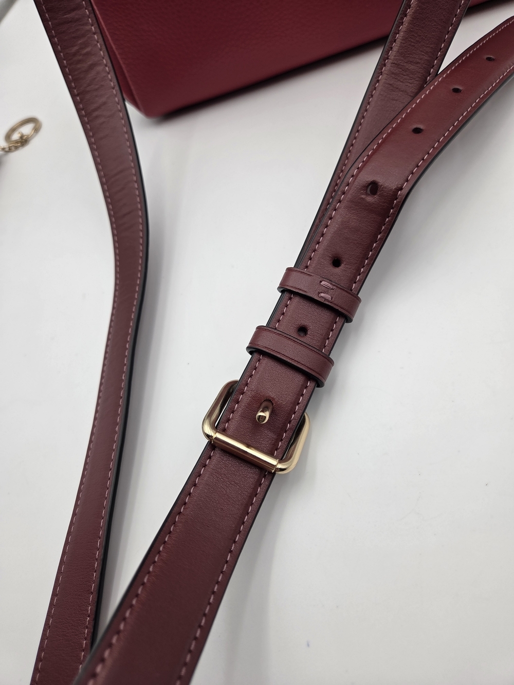 Coach Two-Tone Red & Burgundy Leather Shoulder Bag with Signature Wallet - Picture 11 of 16